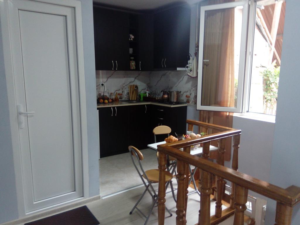 Tbilisi Downtown Guest House Exterior foto